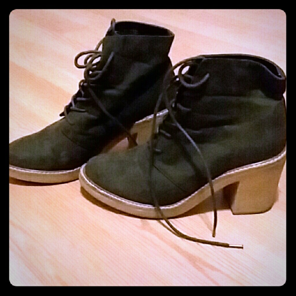 Lace up boots